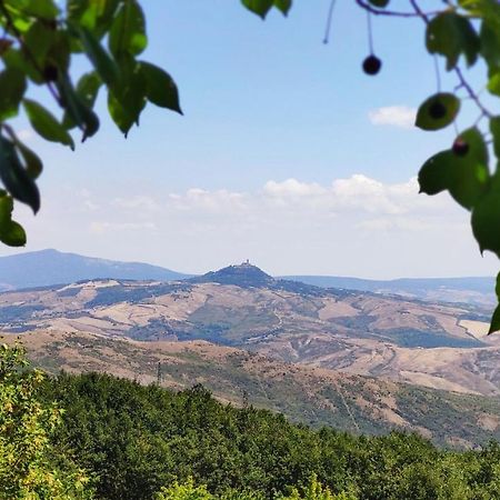 Hotel Gambrinus Abbadia San Salvator Εξωτερικό φωτογραφία