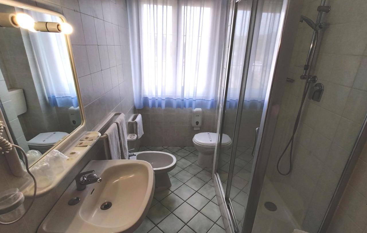 Hotel Gambrinus Abbadia San Salvator Εξωτερικό φωτογραφία