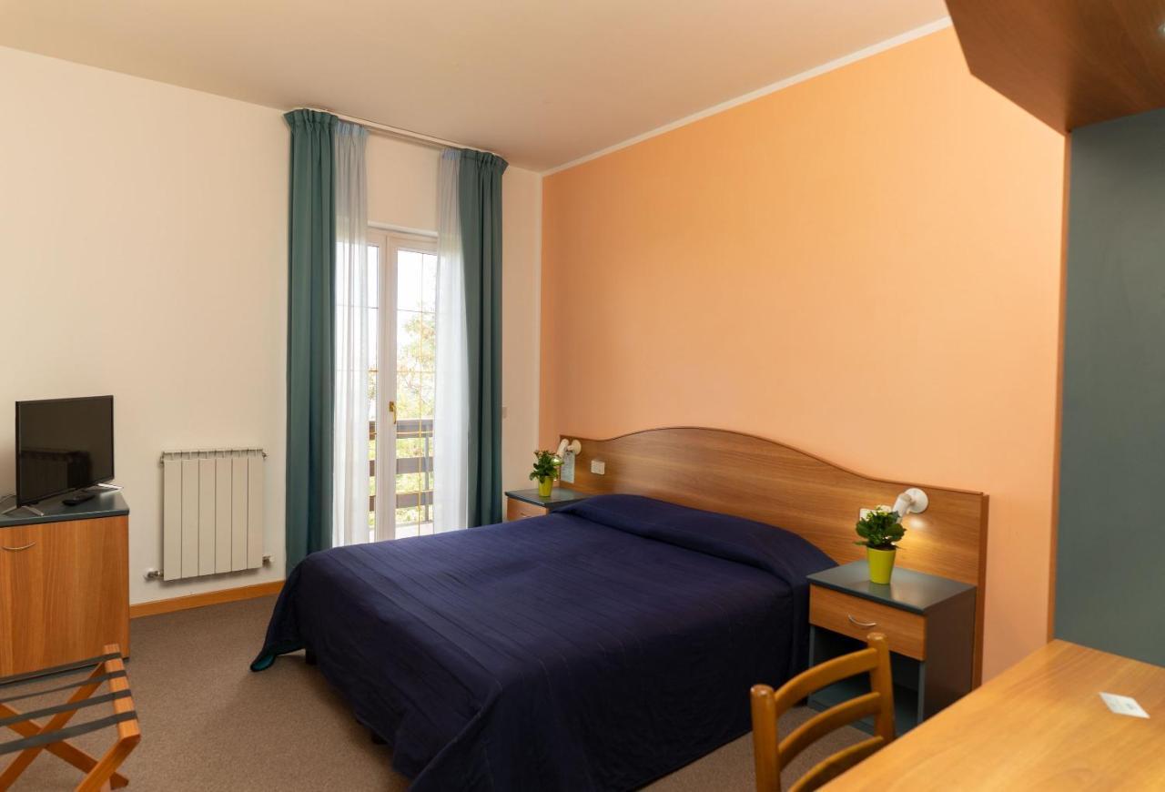 Hotel Gambrinus Abbadia San Salvator Εξωτερικό φωτογραφία