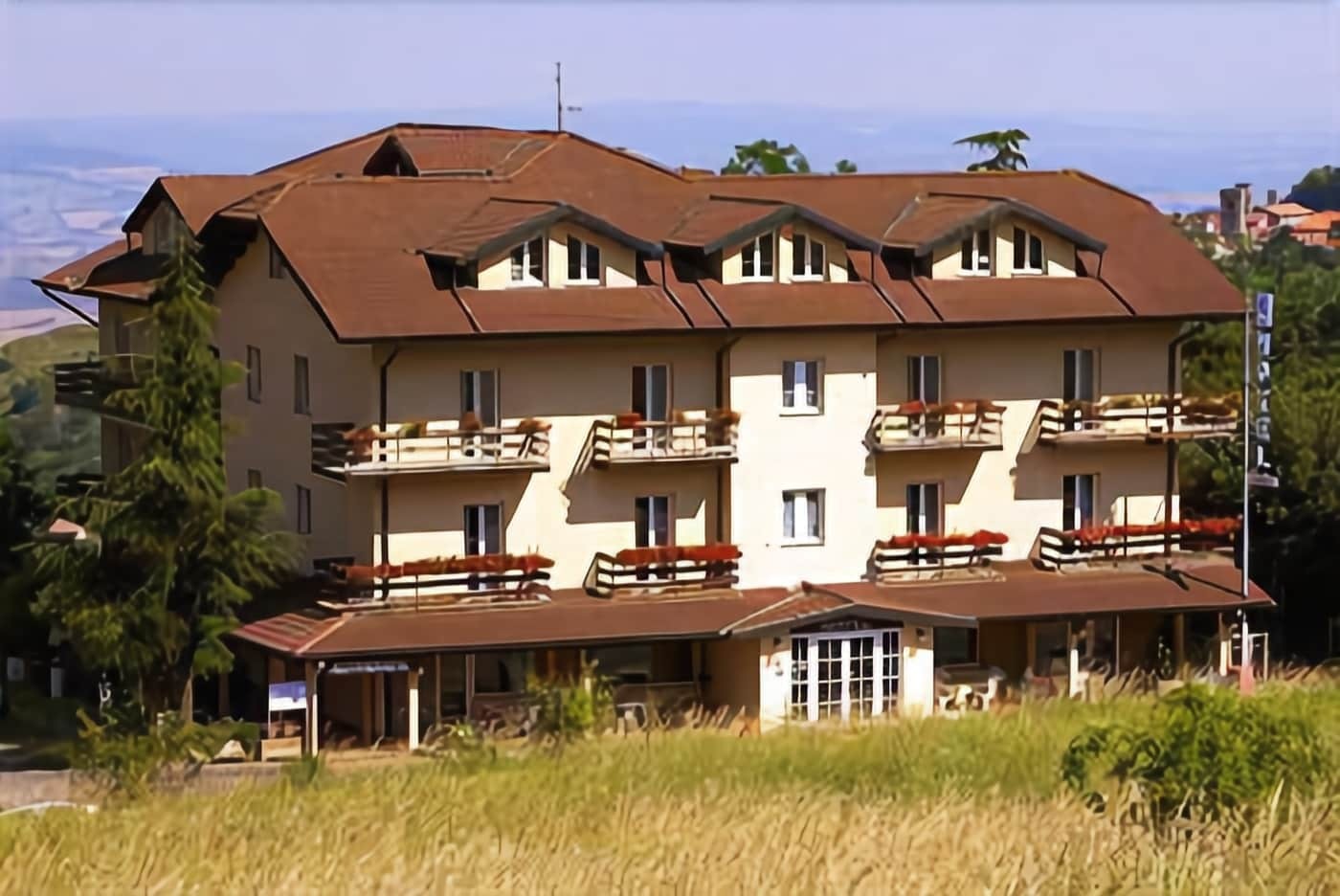 Hotel Gambrinus Abbadia San Salvator Εξωτερικό φωτογραφία